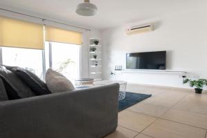Glabur Stays - The Master Atelier - City, Free Parking & Wifi, Welcomes You!!! Apartments, Nicosia
