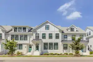 517 The Southend Pier House, Virginia Beach