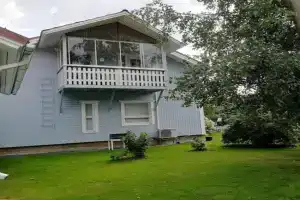 Tupaniemi, kodikas ja tilava asunto 2-4 vieraalle Apartments, Pori