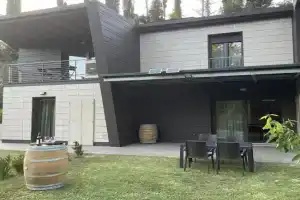 La Casa nel Bosco, Siena