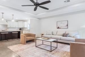 Charming Cottage built in 2019, Lafayette