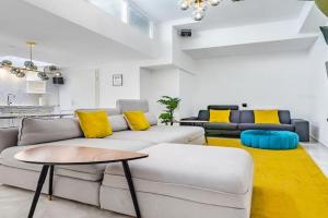 Urban style 3-bedroom apartment, Montreux