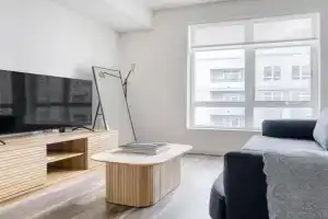 Oakland Studio w Gym Pool AC near Target SFO-701, Oakland