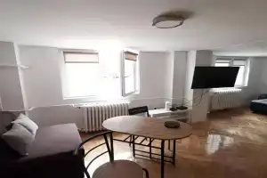 Nov apartman u mirnoj ulici u centru Beograda, Belgrade
