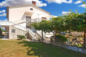 Apartments with parking space Fazana - 20637, Stignano di Pola