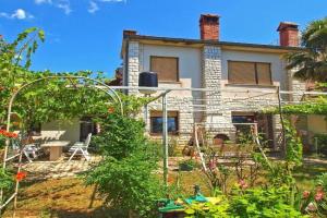 Apartments with parking space Valbandon, Fazana - 20770, Stignano di Pola