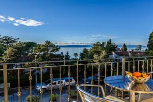 Central apartments near the Beach, Malinska