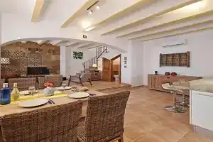 Casa Sèquia by NRAS, Altea