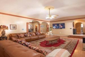 A Spanish Castle For Your Living Pleasure Guest house, Little Rock