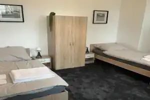 Spacious 4 room apartment in, Hanau