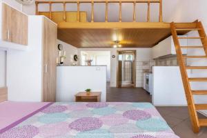 Awesome Apartment In With Wifi, Stignano di Pola