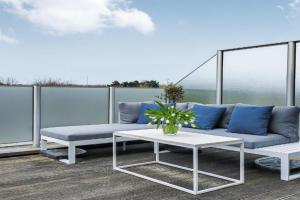 Nice Apartment In With Wifi, Bredene