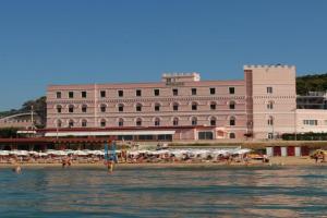 HOTEL SOLE, San Menaio