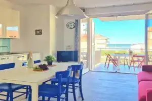[Gioiello al Mare] Wi-Fi Relax Terrazza Clima Apartments, Civitanova Marche