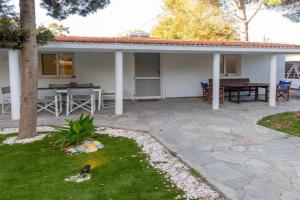 Katerlove Beach House, Faliraki