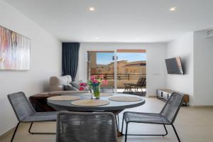 Solymar Sun & Beach Deluxe Apartments, Nerja