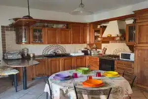 Lara's House, Verona