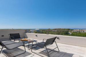 Tsatos Luxury Residence Apartments, Kremasti
