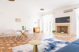 Corso Cavour Luxury Apartment, Verona