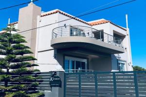Keskos Luxury Villa, Artemida
