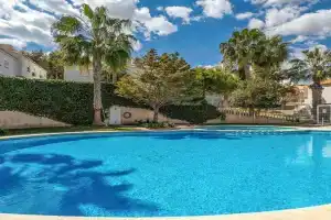 Beautiful Home In With Wifi Guest house, Arenales del Sol