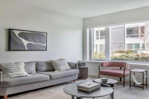 First Hill 1br w gym roof lounge nr Pioneer Sq SEA-539 Apartments, Seattle