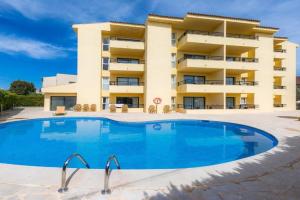 Apto con Terraza 402 Guest house, Cala Bona