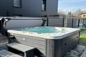 Lux Apart - Apartamenty z jacuzzi i sauną nad Wisłą, Ustron