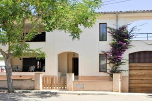 House in near Sandy Beach, S'Illot