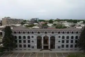 Leon Hotel Spa, Ganja