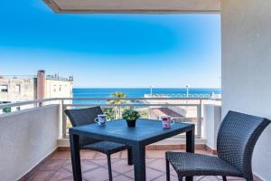 Lovely Flat with Balcony and Private Parking Apartments, Aci Trezza