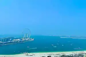 JBR Beach - Panoramic Sea View 2BR Apartment, Dubai
