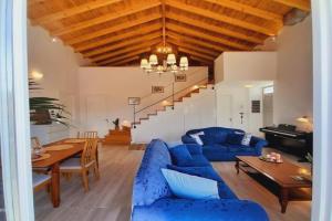 Tatiana's House, Spetses