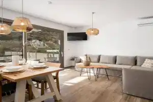 Kayy Apartments 3 in, Matala