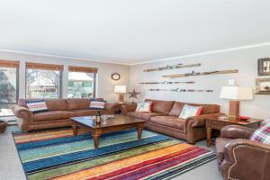 West End Winner - Hot Tub, Parking, Open Kitchen & Living Space condo, Telluride