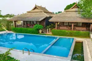 มนต์เมืองเชียงใหม่ รีสอร์ต Monmuang Chiangmai Resort, Hang Dong