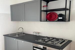 Confortevole trilocale Guest house, Torre Lapillo