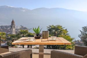 VIEW Appartement including Parking Apartments, Ascona