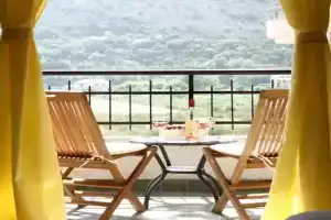 Aurora Apartments, Igalo