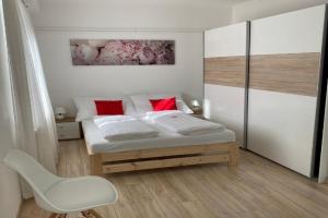 Peter Apartman, Szeged