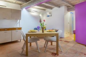 Ferrara Mignon Lilac House, Ferrara