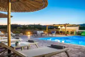 Villa Merelia, Afantou