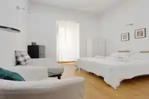 Vatican Spacious Modì Apartment, Rome