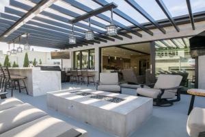 501 E Bay Ave Guest house, Newport Beach