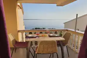 Cosy seaside family apartment Iris in, Mandre