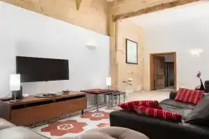 Traditional & Modern Maltese Townhouse - Rooftop Terrace and Sea Views, close to Birgu Waterfront, Senglea