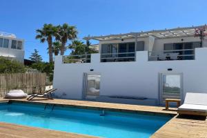 Minimal Blue Apartment with Sunset View in Paros, Parikia