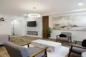 Butler House Penthouse 3BR Fireplace, Pittsburgh