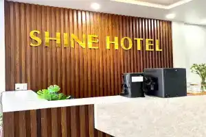 Shine Hotel, Hue