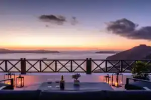 Firalia, Casa in Rock Suites, Fira